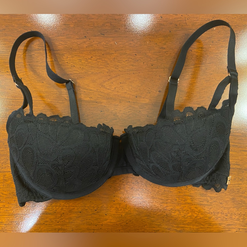 🖤Savage X Fenty Black Lace Demi Bra